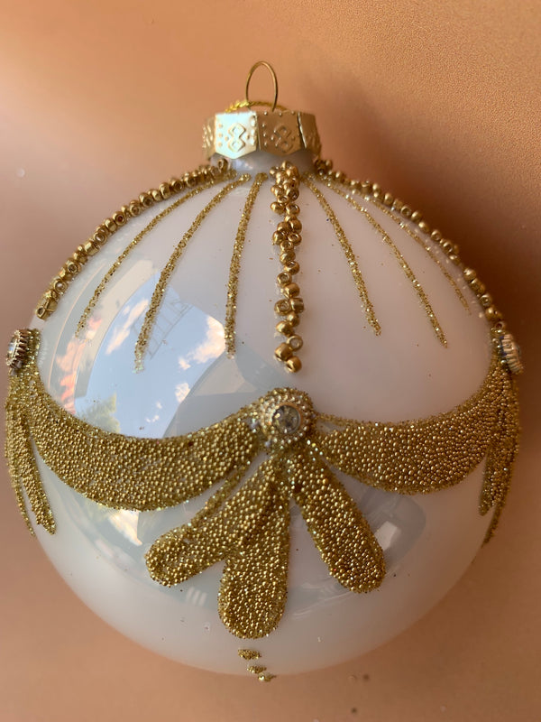 WHITE GOLD SWAG BALL HANGING - GQAM461-Two Turtle Doves Australia